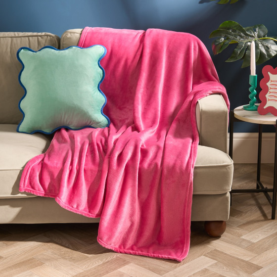 OHS Supersoft Throw - Hot Pink