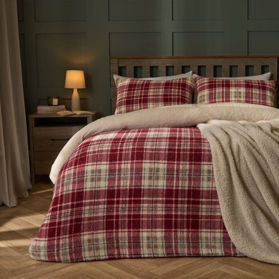 OHS Check Teddy Duvet Set - Red/Natural