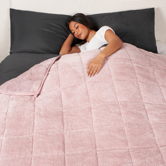 Brentfords Teddy Fleece Weighted Blanket Blush Pink