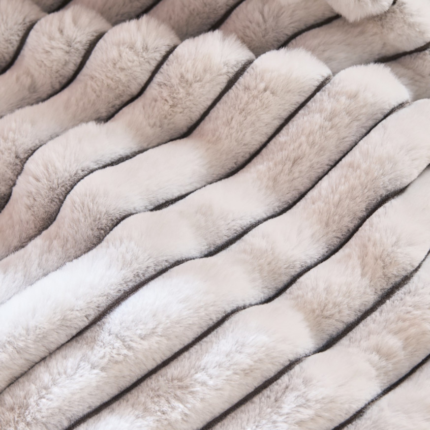 Grey Ribbed Throw OHS Two Tone Faux Fur Thick Ribbed Throw - Grey/White