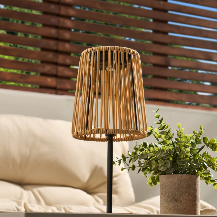 Solar Rattan Heart OHS Solar Rattan Table Lamp - Natural