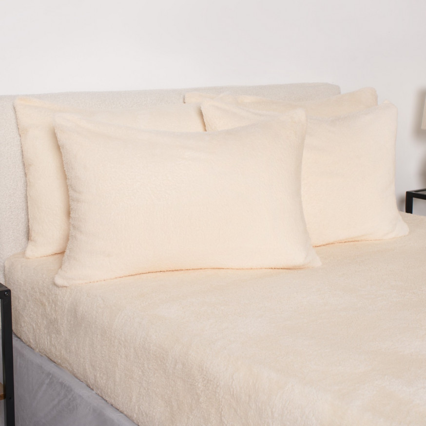 OHS 4 Pack Teddy Fleece Pillowcases Cream