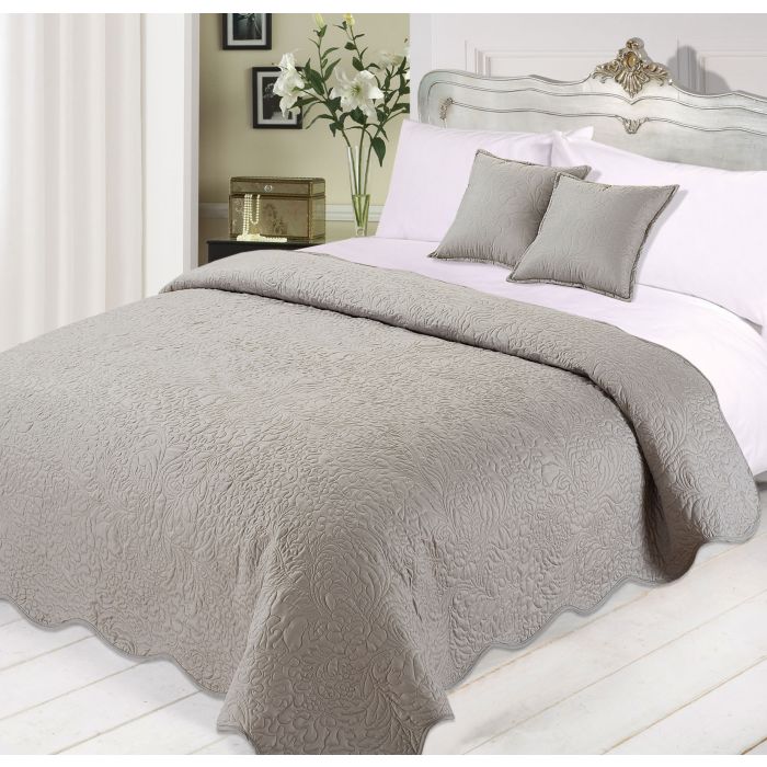 Quilted Embossed Bedspread with Cushions Set -Silver