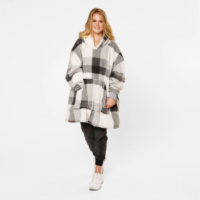 hooded sherpa throw