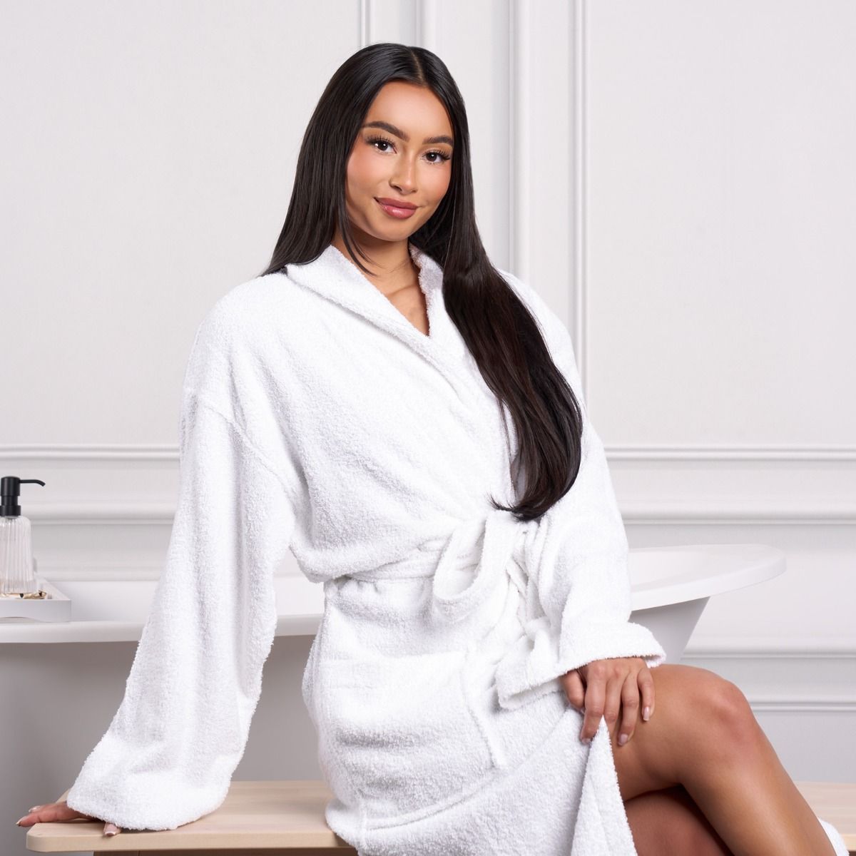 Bown of London Mens Dressing Gown in White | Coes