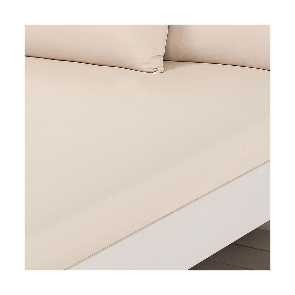 Brentfords Plain Dyed King Size Fitted Sheet - Cream