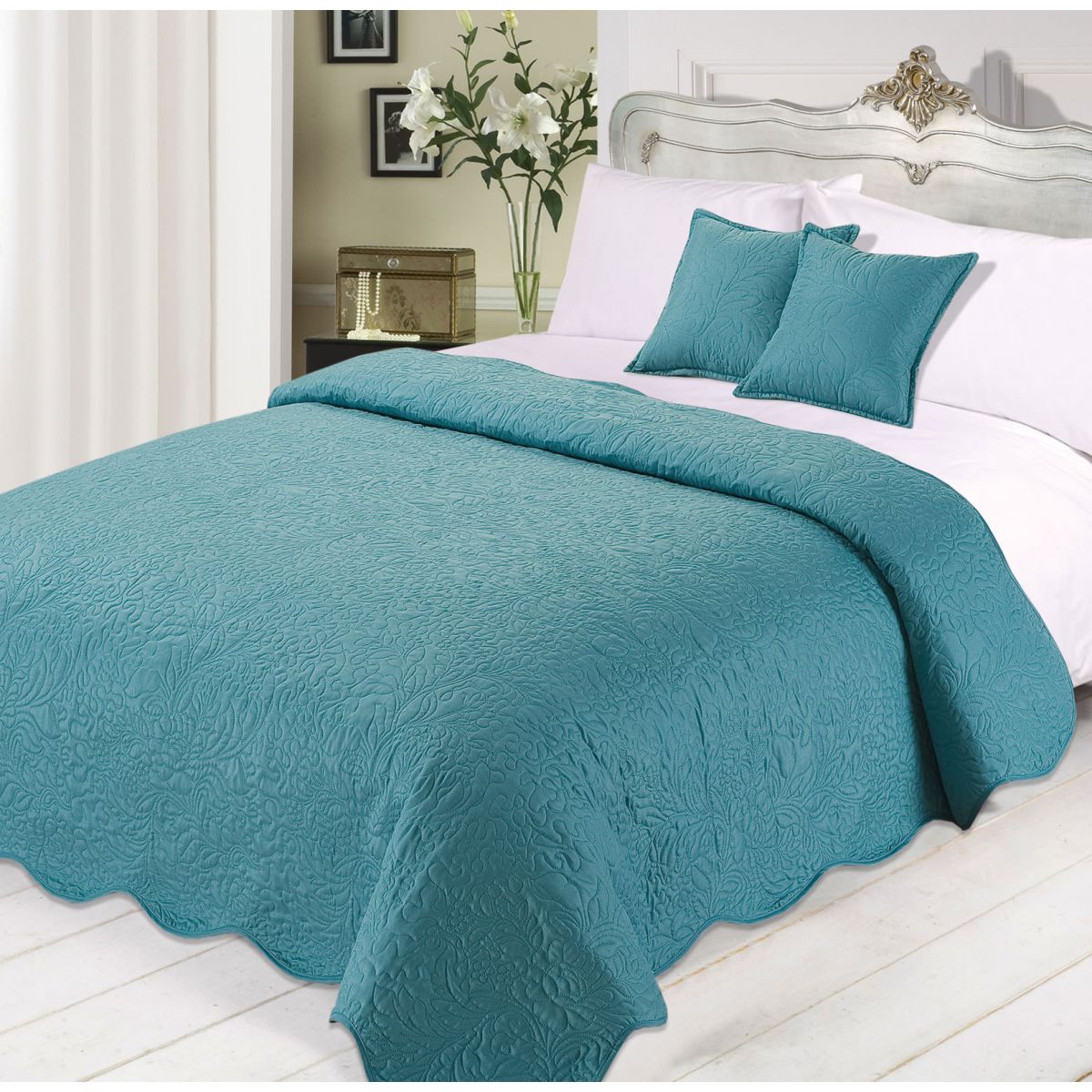 Quilted Embossed Bedspread with Cushions Set -Teal