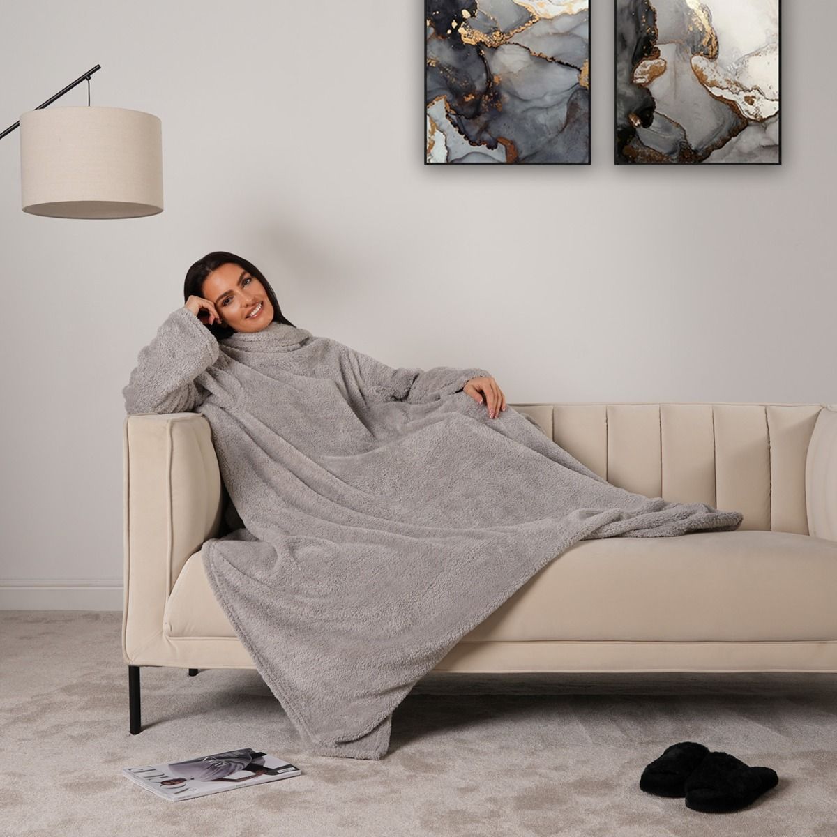 OHS Teddy Fleece Wearable Blanket With Sleeves - Silver
