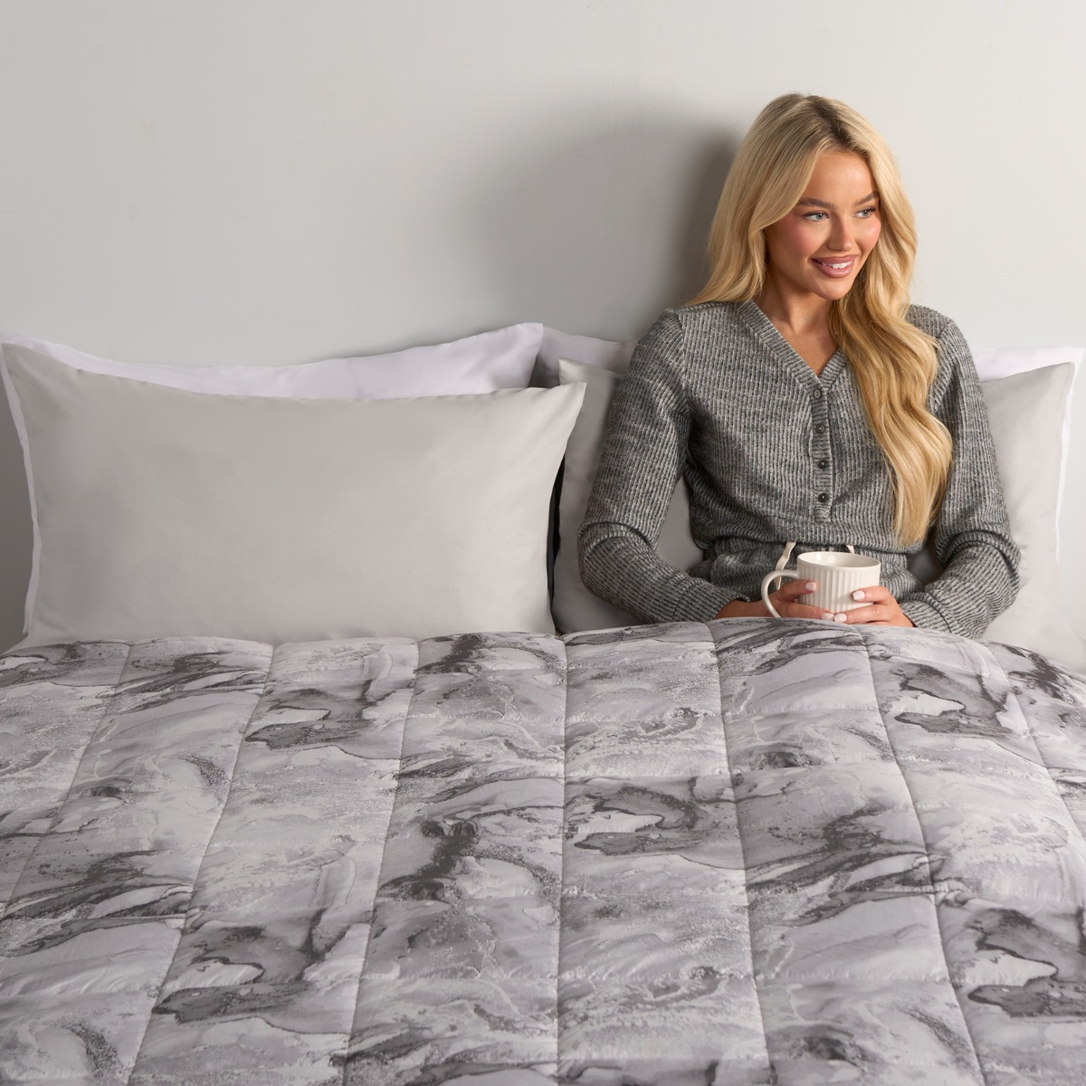 Velvet Bedspread Quilted Bed Throws Argos Buy Habitat Chain Geo