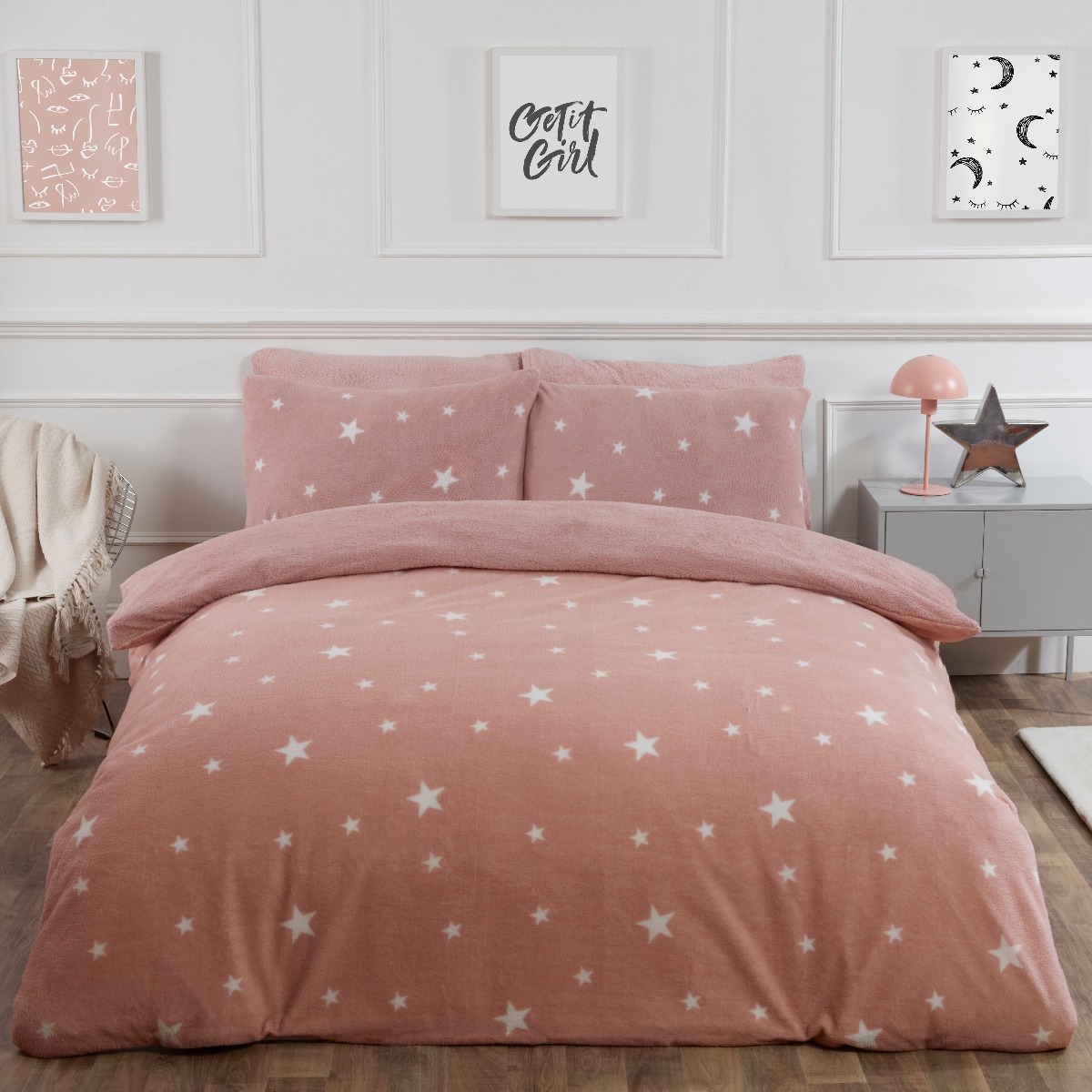 OHS Star Teddy Duvet Cover with Pillowcase Set in Light Pink | Size: Double