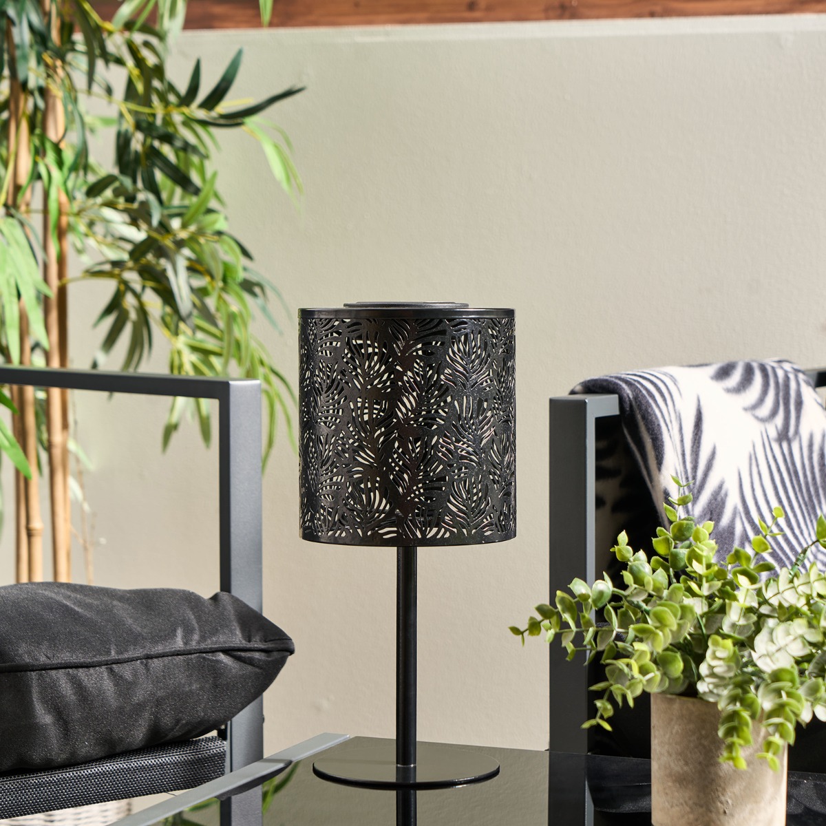 Ohs Solar Metal Table Lamp - Black