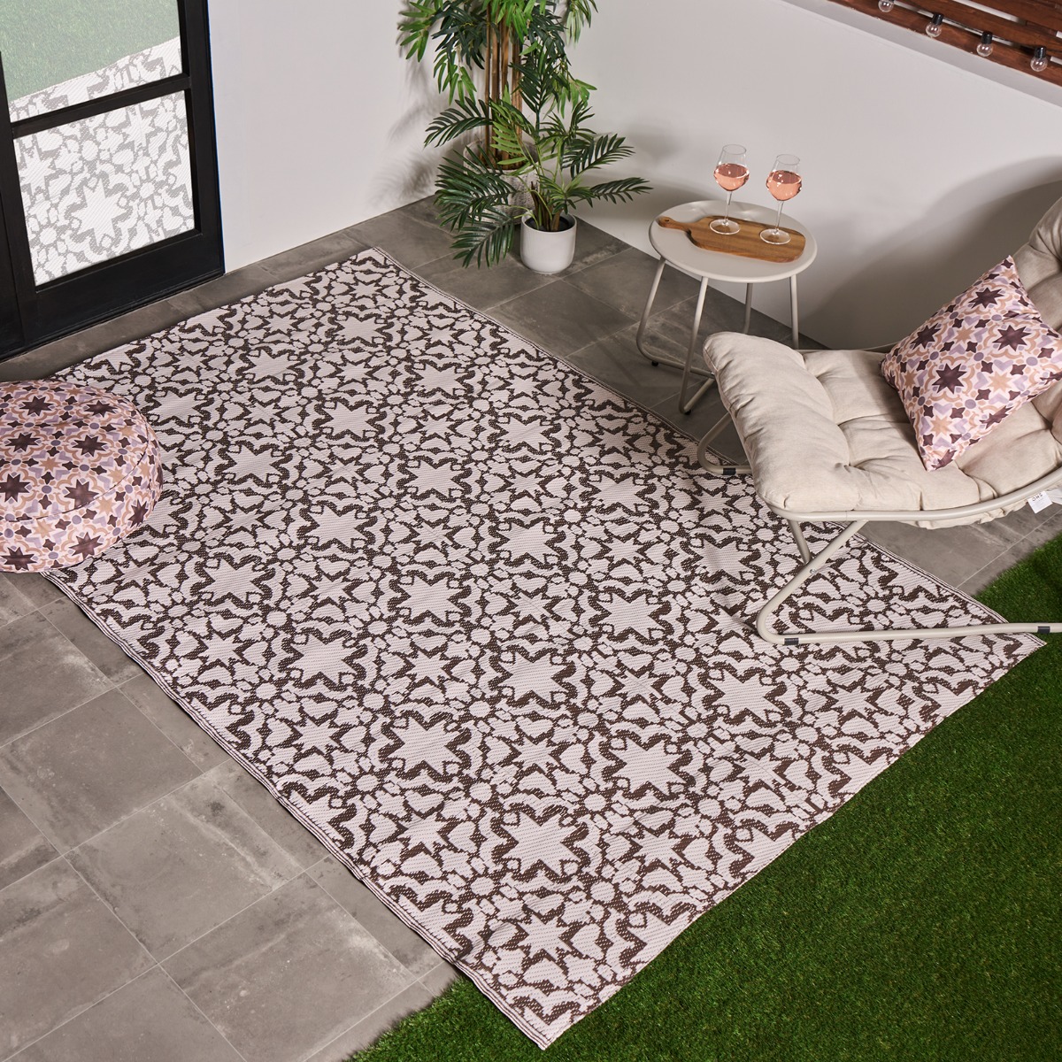 OHS Tile Print Reversible Outdoor Rug, Natural – 160 x 230cm