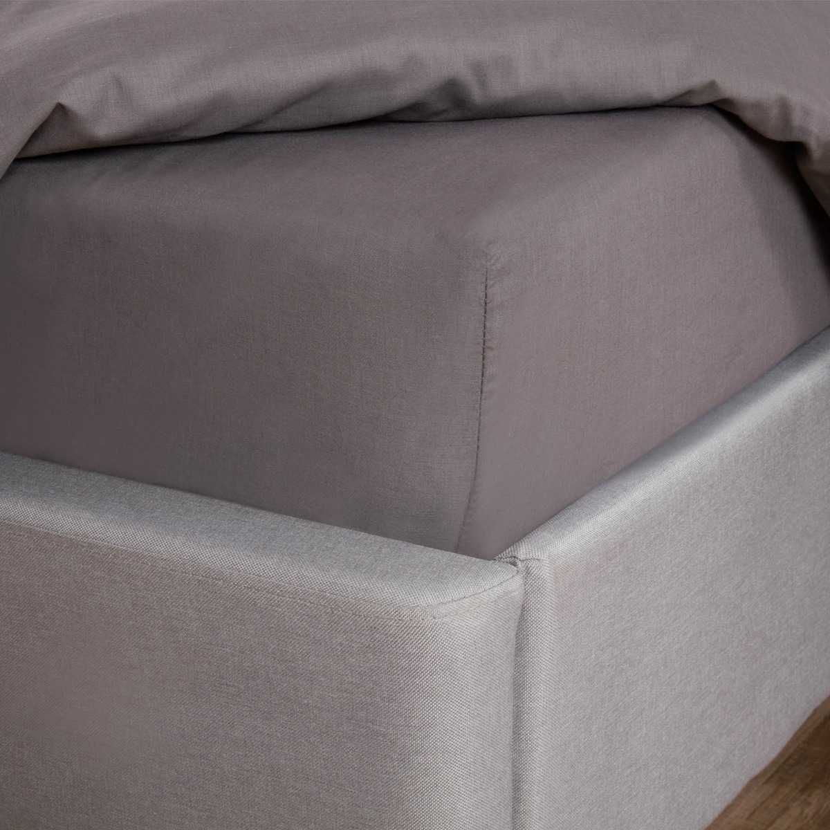 OHS Easy Care Polycotton Deep Fitted Sheet, Charcoal – Double