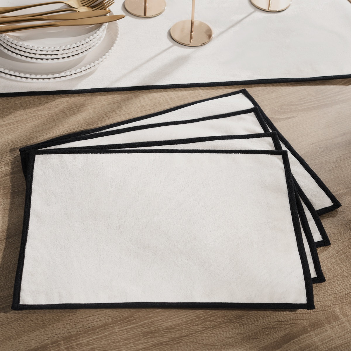 OHS Piped Trim Placemats, Monochrome – 4 Pack