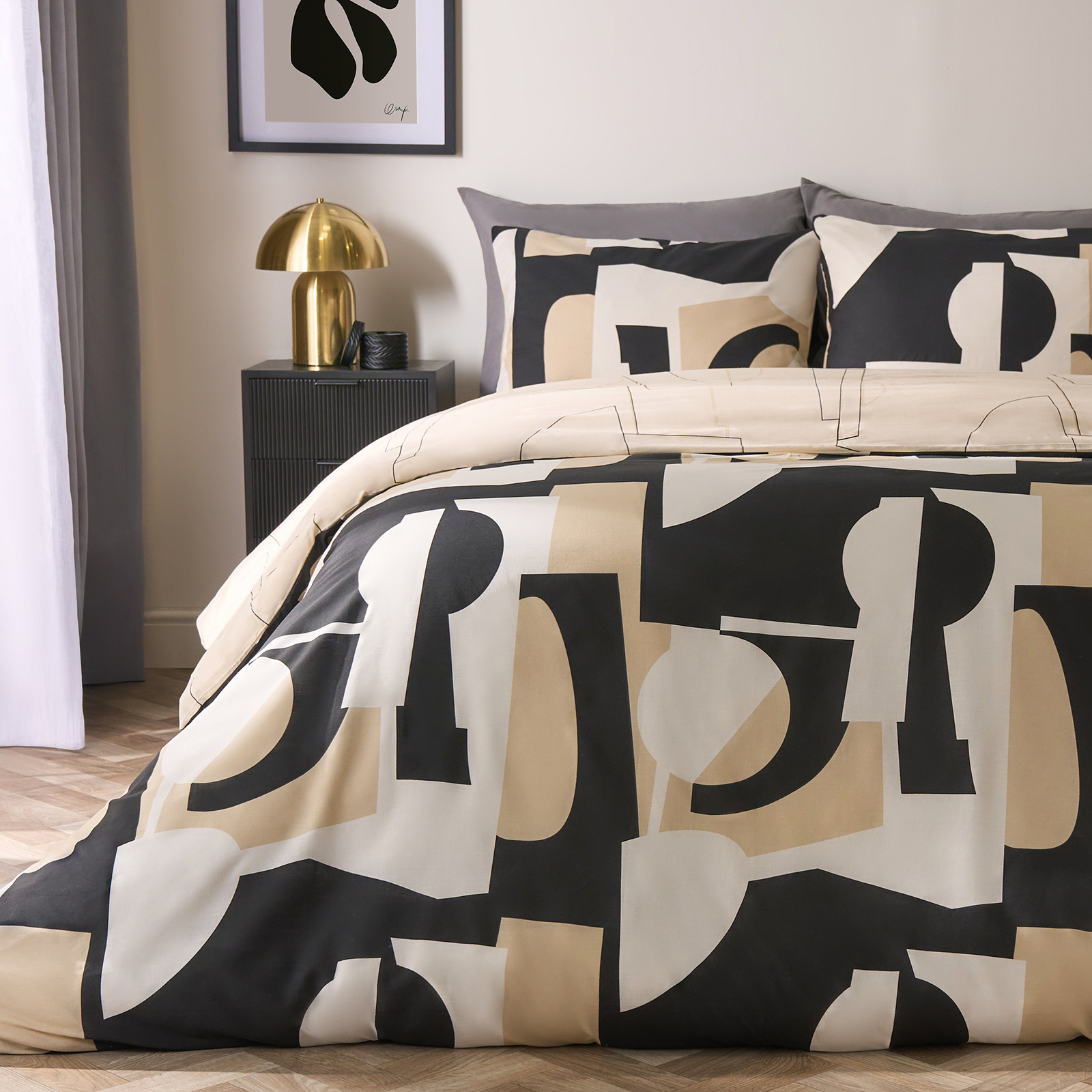 OHS Abstract Geo Duvet Set, Black/Natural – Double
