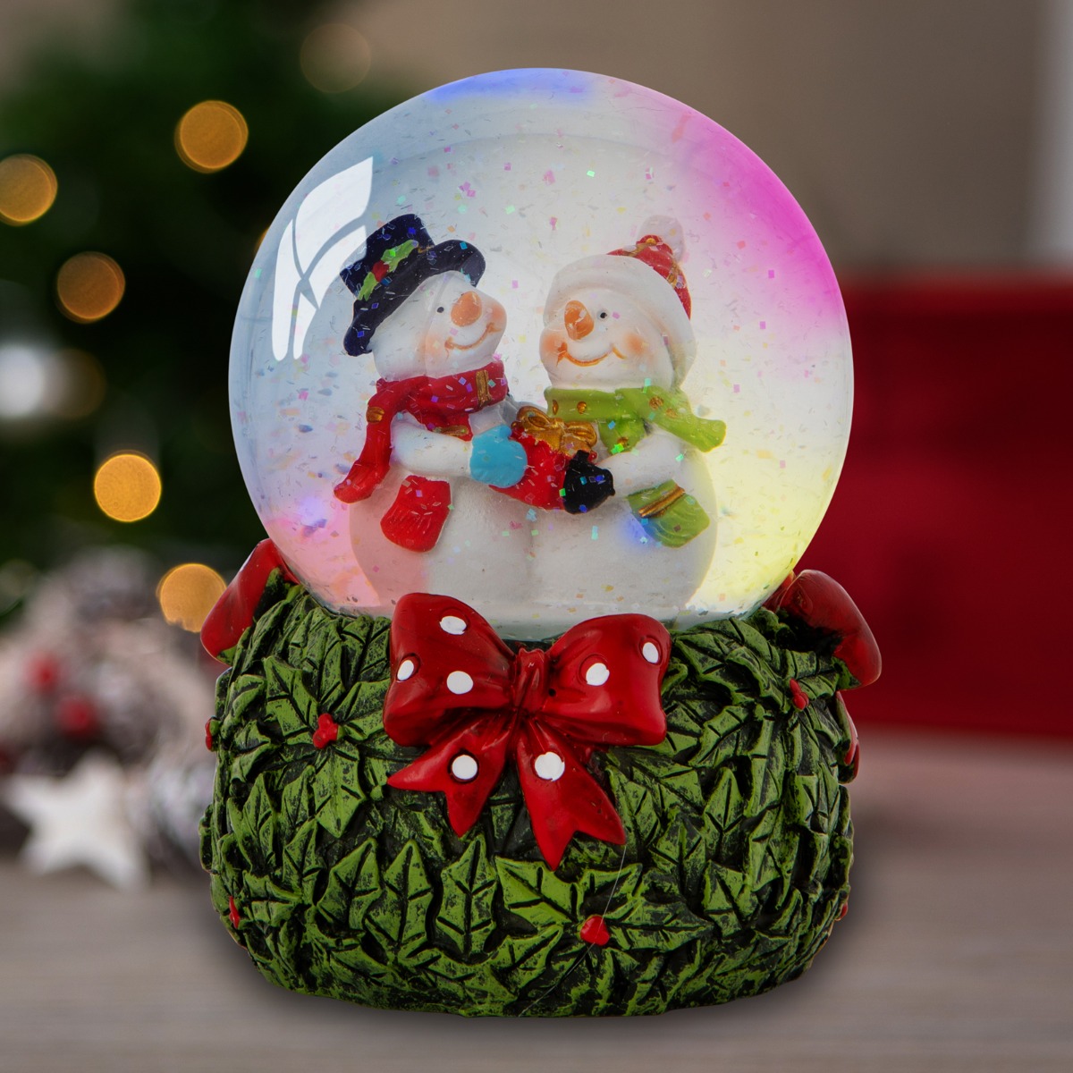 OHS Mr & Mrs Snowman Light Up Musical Snow Globe – Multi