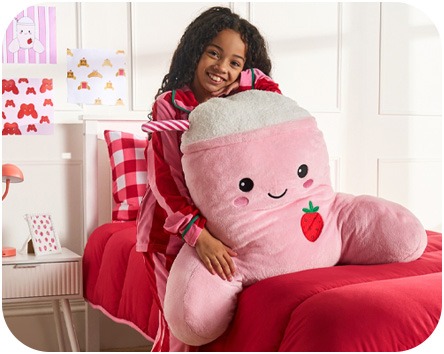 GB_MEGAMENUNOVELTY_CUDDLE_CUSHIONS_Kids